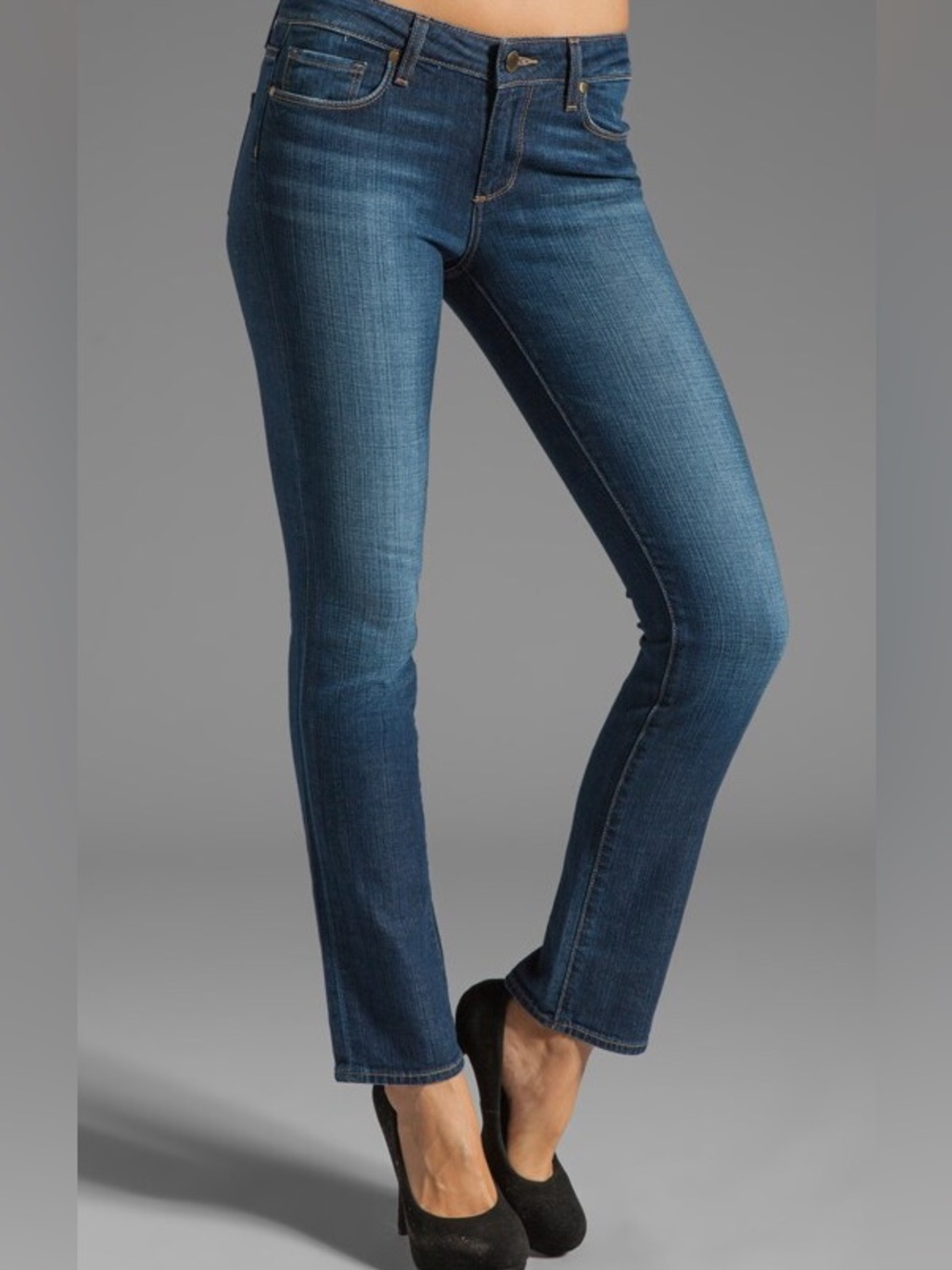 PAIGE Kelsi Straight Jeans Carley Wash Size 31